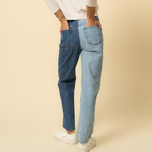 Crossover Straight Jeans