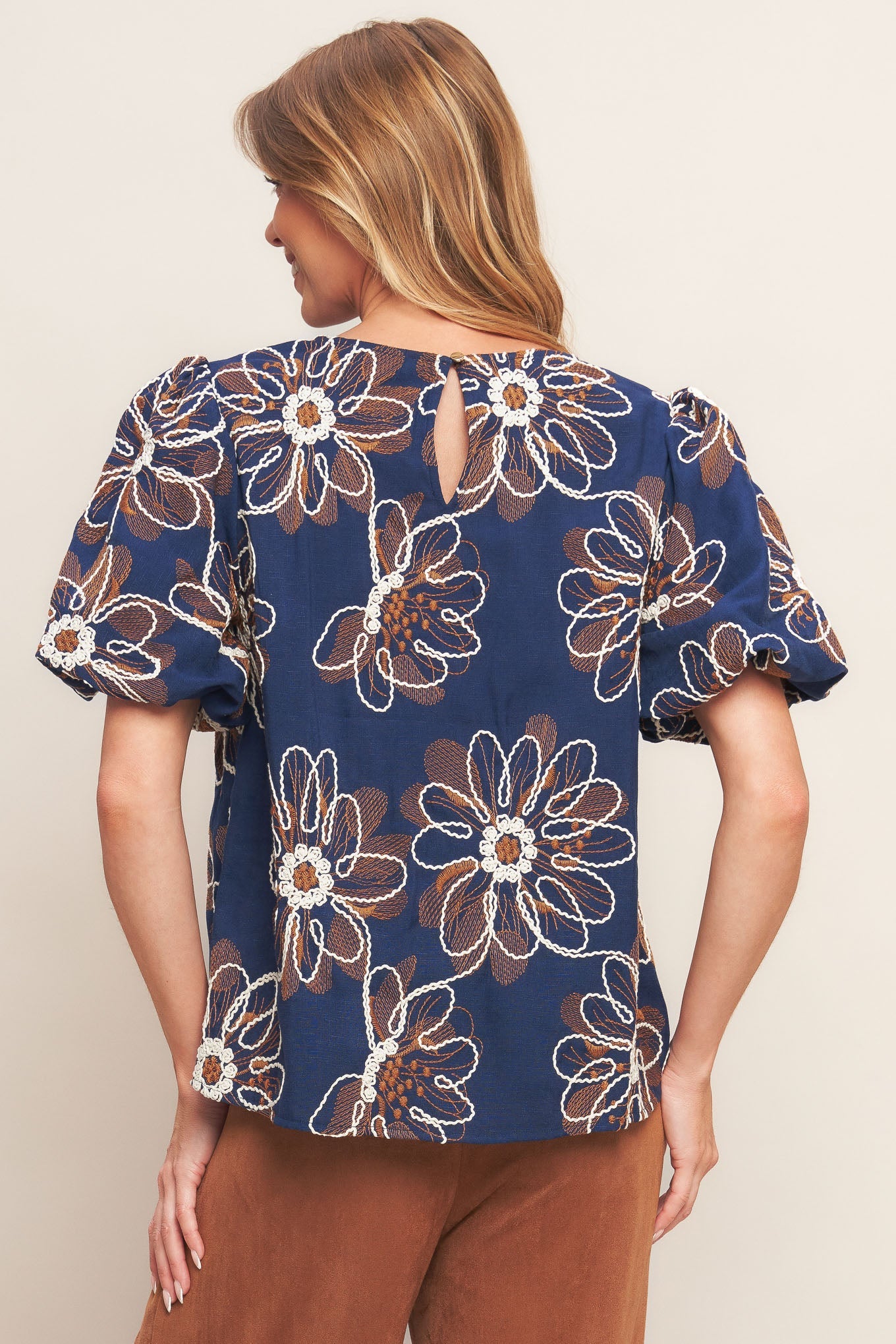 Retro Bloom Puff Sleeve Top